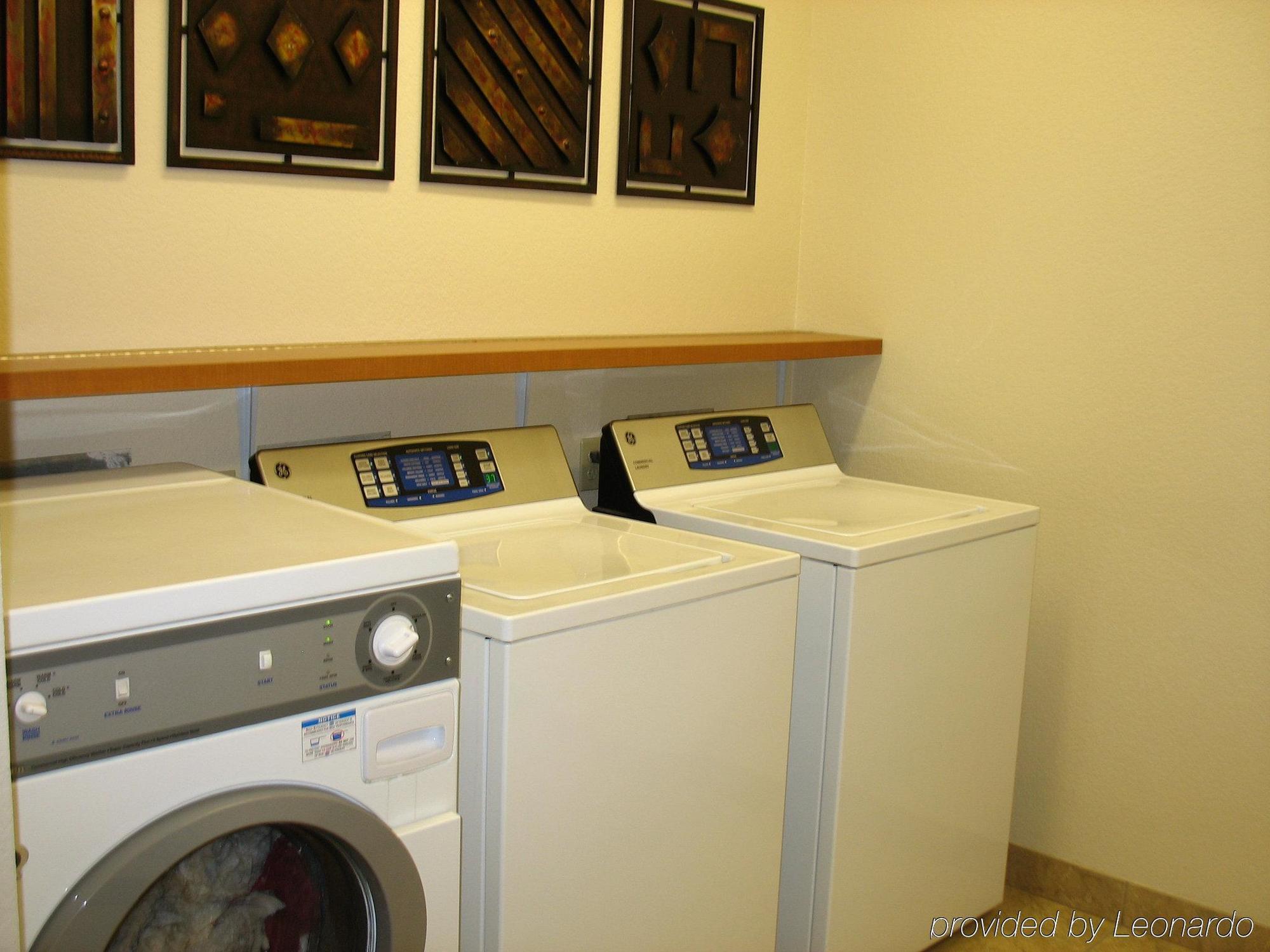 Candlewood Suites Fayetteville By Ihg Facilities photo